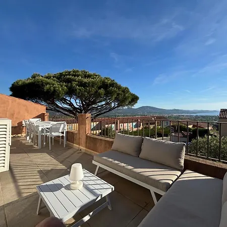 Vue Sur Le Golf De Saint Tropez * Cogolin