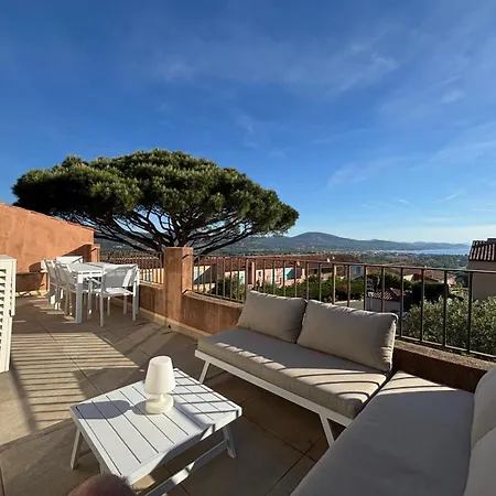 Vue Sur Le Golf De Saint Tropez Apartman Cogolin